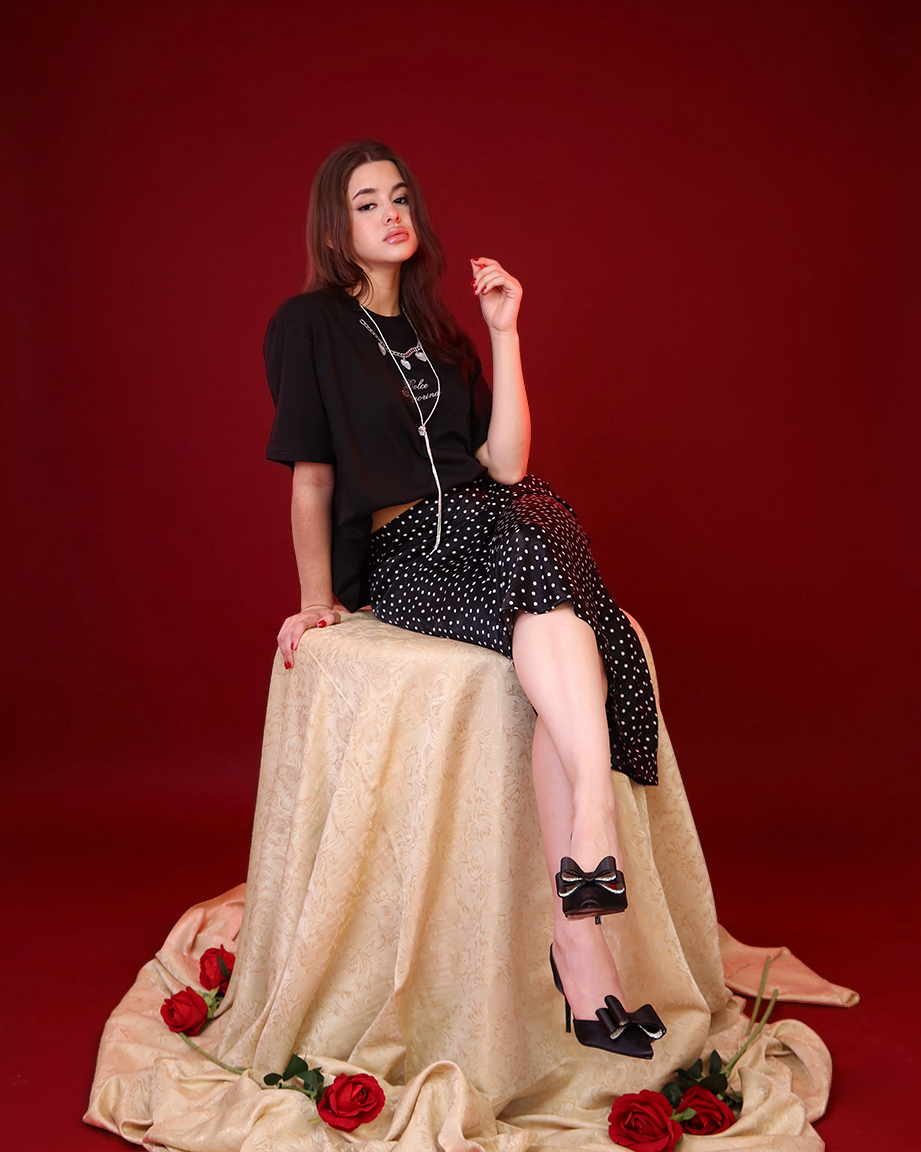 OVERSIZE VSTSTUDIO SIGNORINA